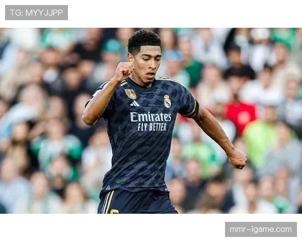 贝林厄姆当选西甲最佳球员，成为新一代足球巨星代表